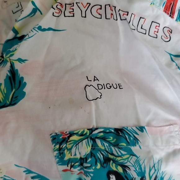 Vintage  Emanuelle Tropical Button Down Sz. M - Picture 4 of 4